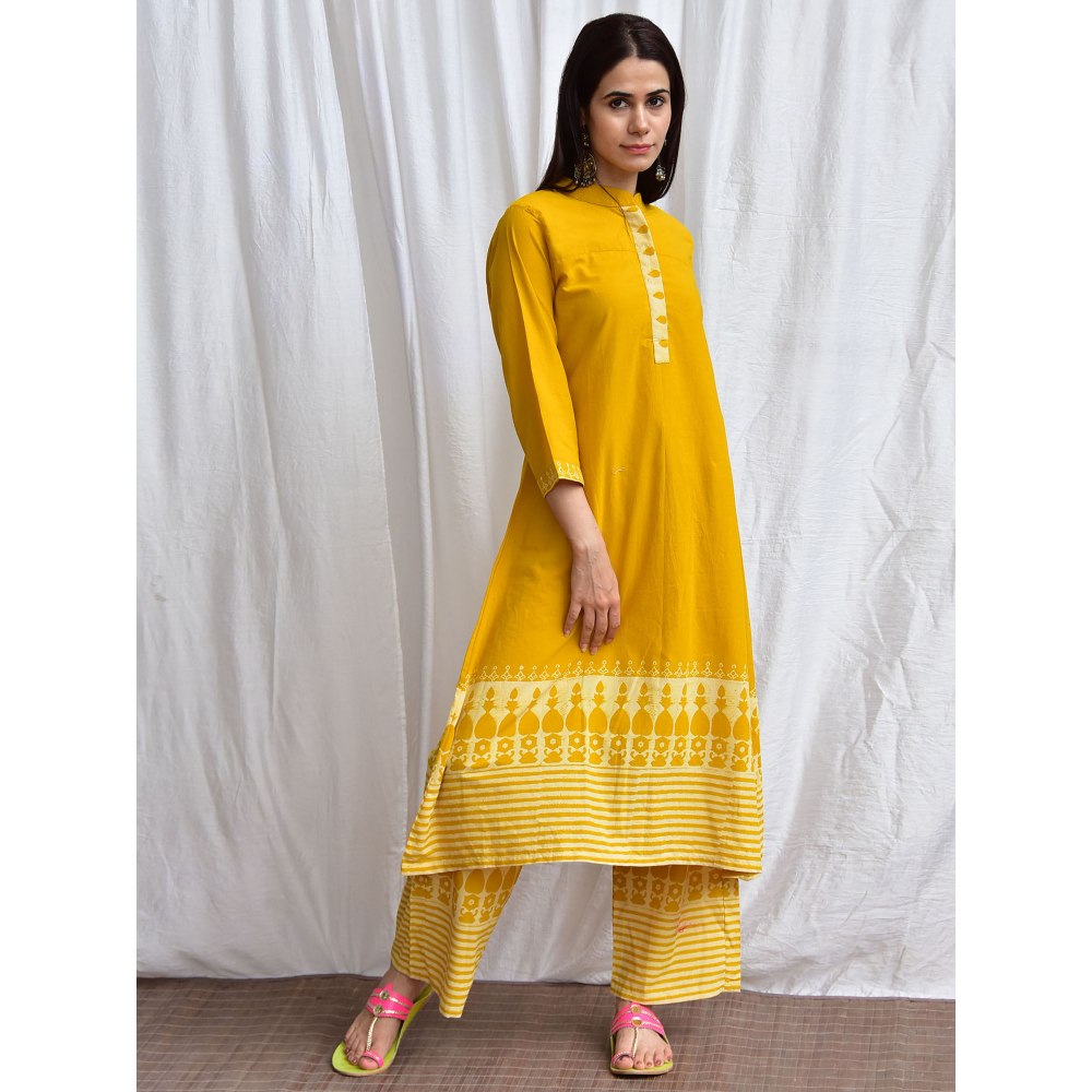 Chidiyaa Smell of Rain Baisakhi Hand Block Printed Cotton Kurta (Set of 2)