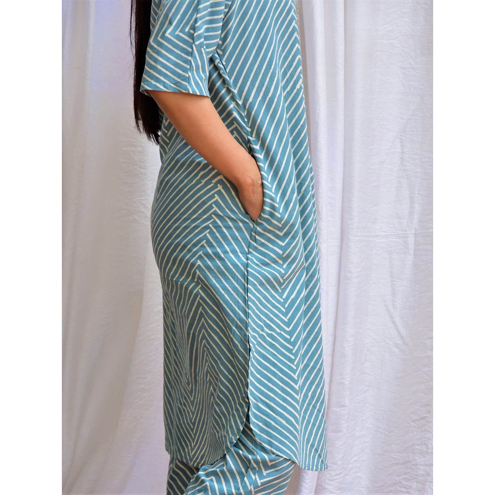Chidiyaa Smell of Rain Above the Skies Hand Block Printed Cotton Kurta (Set of 2)