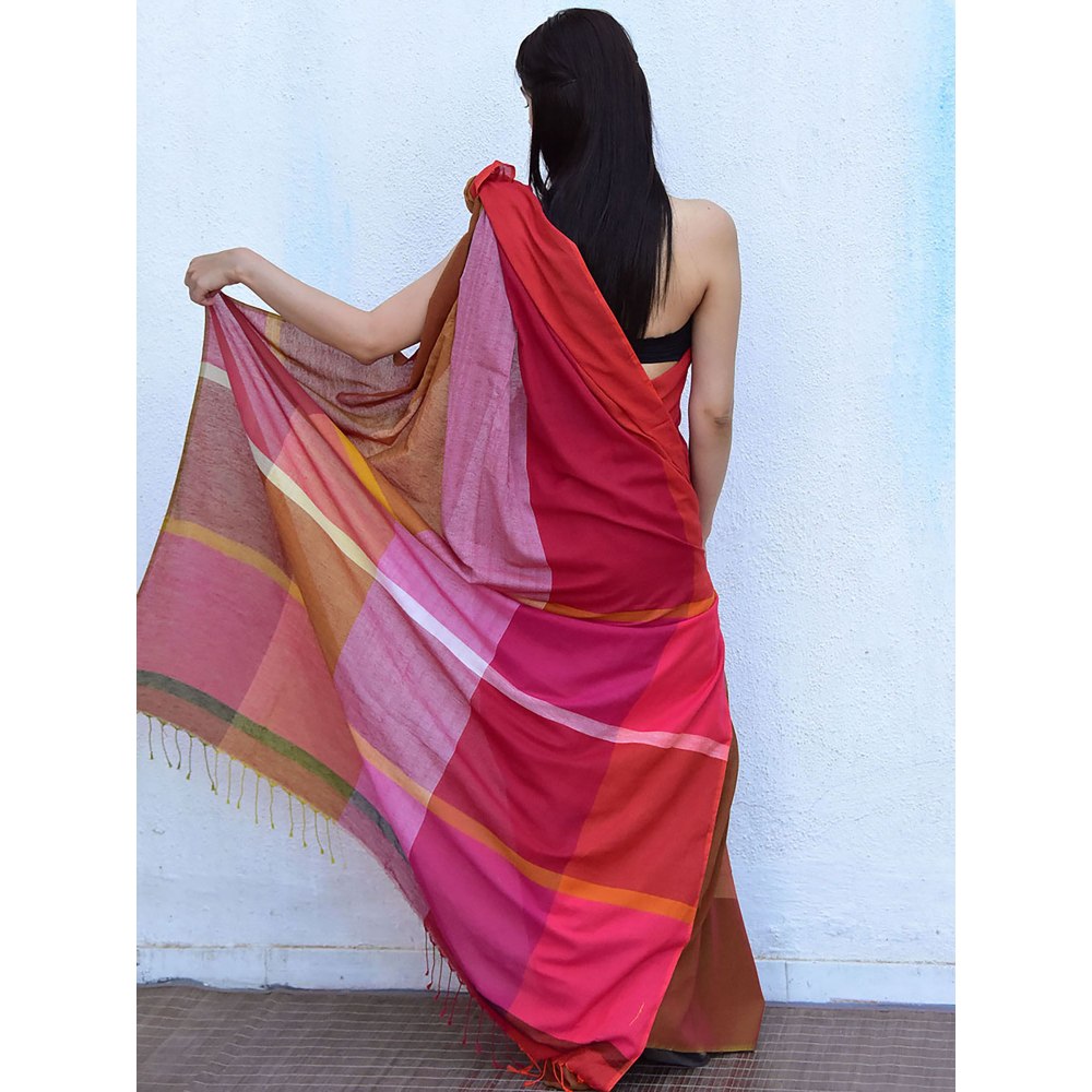 Chidiyaa Leela Dahlia Handwoven Cotton Saree with Unstitched Blouse
