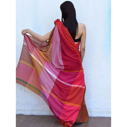 Chidiyaa Leela Dahlia Handwoven Cotton Saree with Unstitched Blouse
