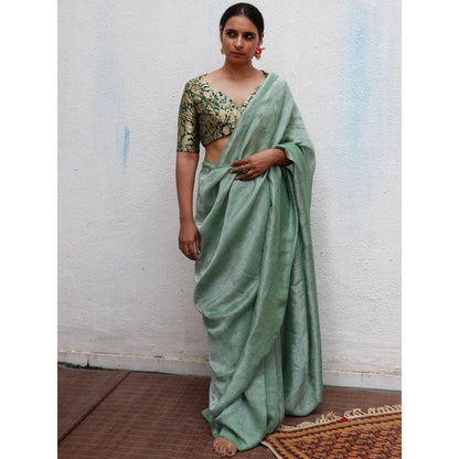 Chidiyaa Thread of Gold Lush Green Handwoven Linen Zari Saree with Unstitched Blouse