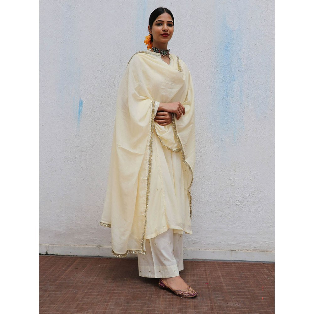 Chidiyaa Jugnu Eve Cream Mulmul Cotton Kurta Pants with Dupatta (Set of 3)