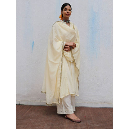 Chidiyaa Jugnu Eve Cream Mulmul Cotton Kurta Pants with Dupatta (Set of 3)