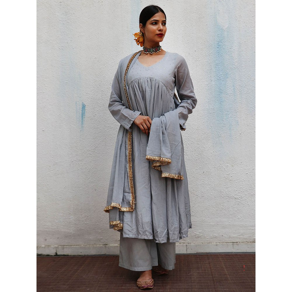 Chidiyaa Jugnu Noor Grey Mulmul Cotton Kurta Pants with Dupatta (Set of 3)
