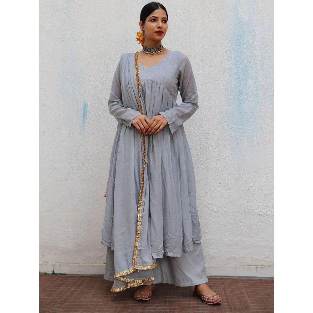 Chidiyaa Jugnu Noor Grey Mulmul Cotton Kurta Pants with Dupatta (Set of 3)