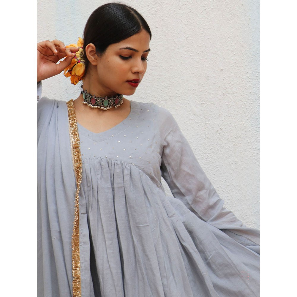 Chidiyaa Jugnu Noor Grey Mulmul Cotton Kurta Pants with Dupatta (Set of 3)