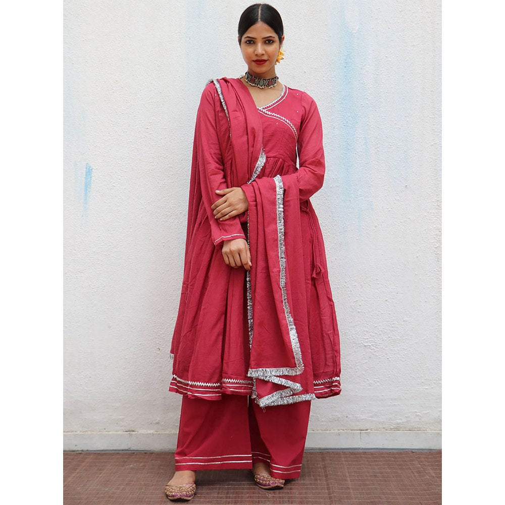 Chidiyaa Jugnu Kusum Red Mulmul Cotton Kurta Pants with Dupatta (Set of 3)