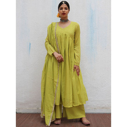 Chidiyaa Jugnu Kesar Green Mulmul Cotton Kurta Pants with Dupatta (Set of 3)