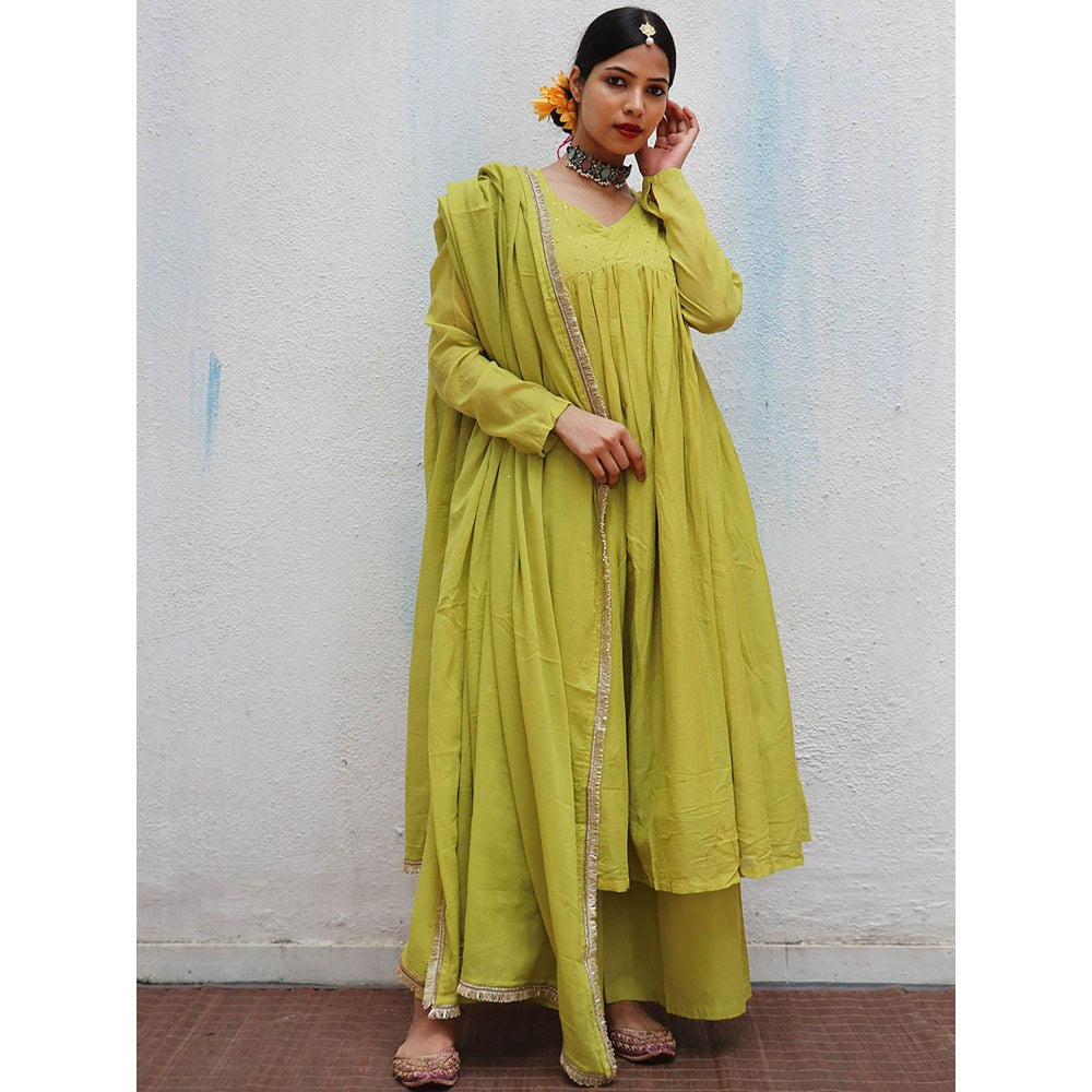 Chidiyaa Jugnu Kesar Green Mulmul Cotton Kurta Pants with Dupatta (Set of 3)