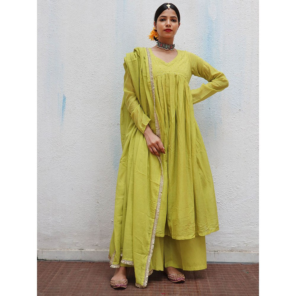 Chidiyaa Jugnu Kesar Green Mulmul Cotton Kurta Pants with Dupatta (Set of 3)
