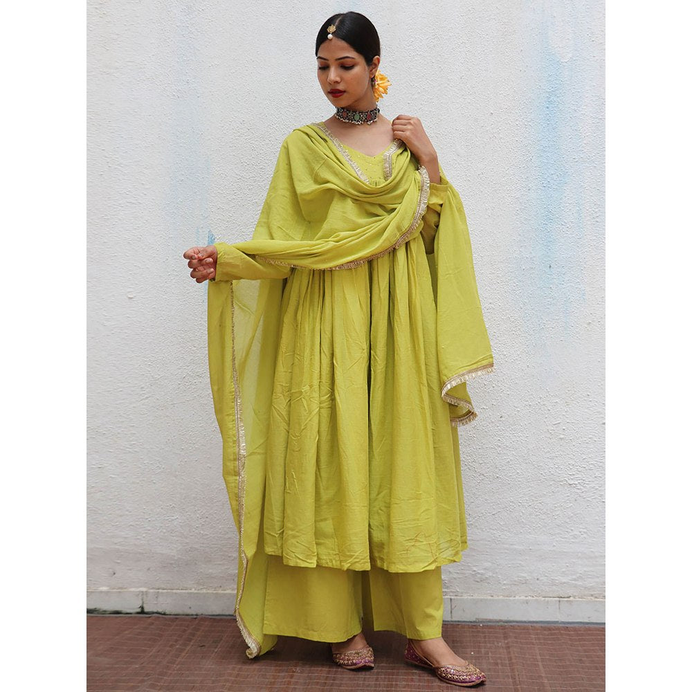 Chidiyaa Jugnu Kesar Green Mulmul Cotton Kurta Pants with Dupatta (Set of 3)