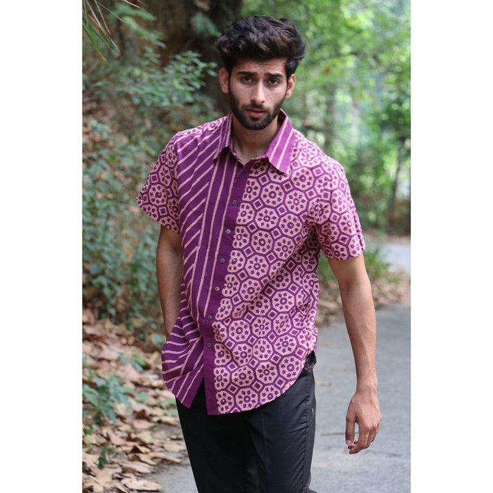 Chidiyaa Lavender Block Printed Cotton Half-Sleeved Shirt