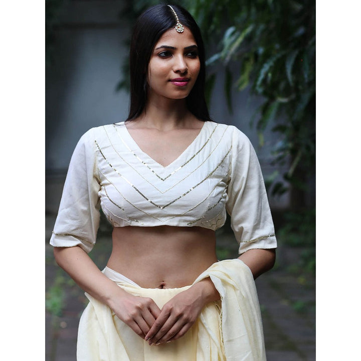 Chidiyaa Jugnu Starlit Cream Mulmul Cotton Saree with Stitched Blouse