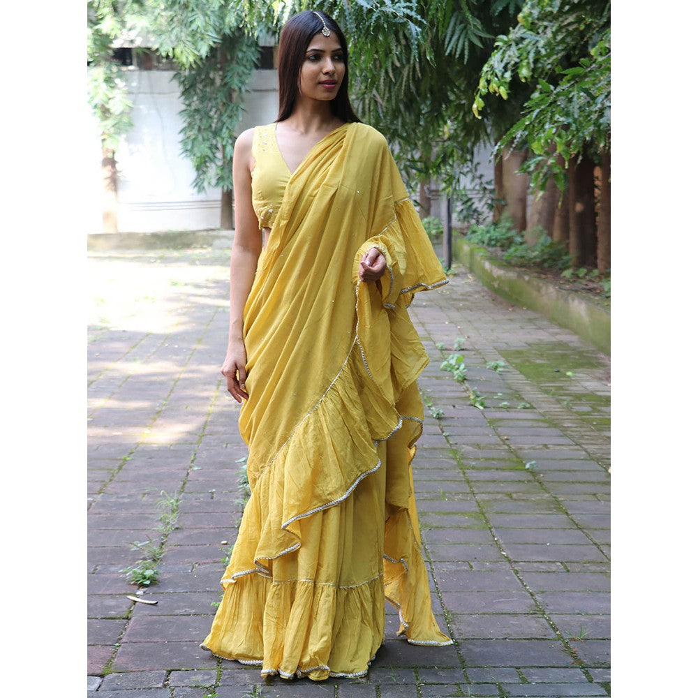 Chidiyaa Jugnu Sunflower Yellow Mulmul Cotton Saree with Stitched Blouse
