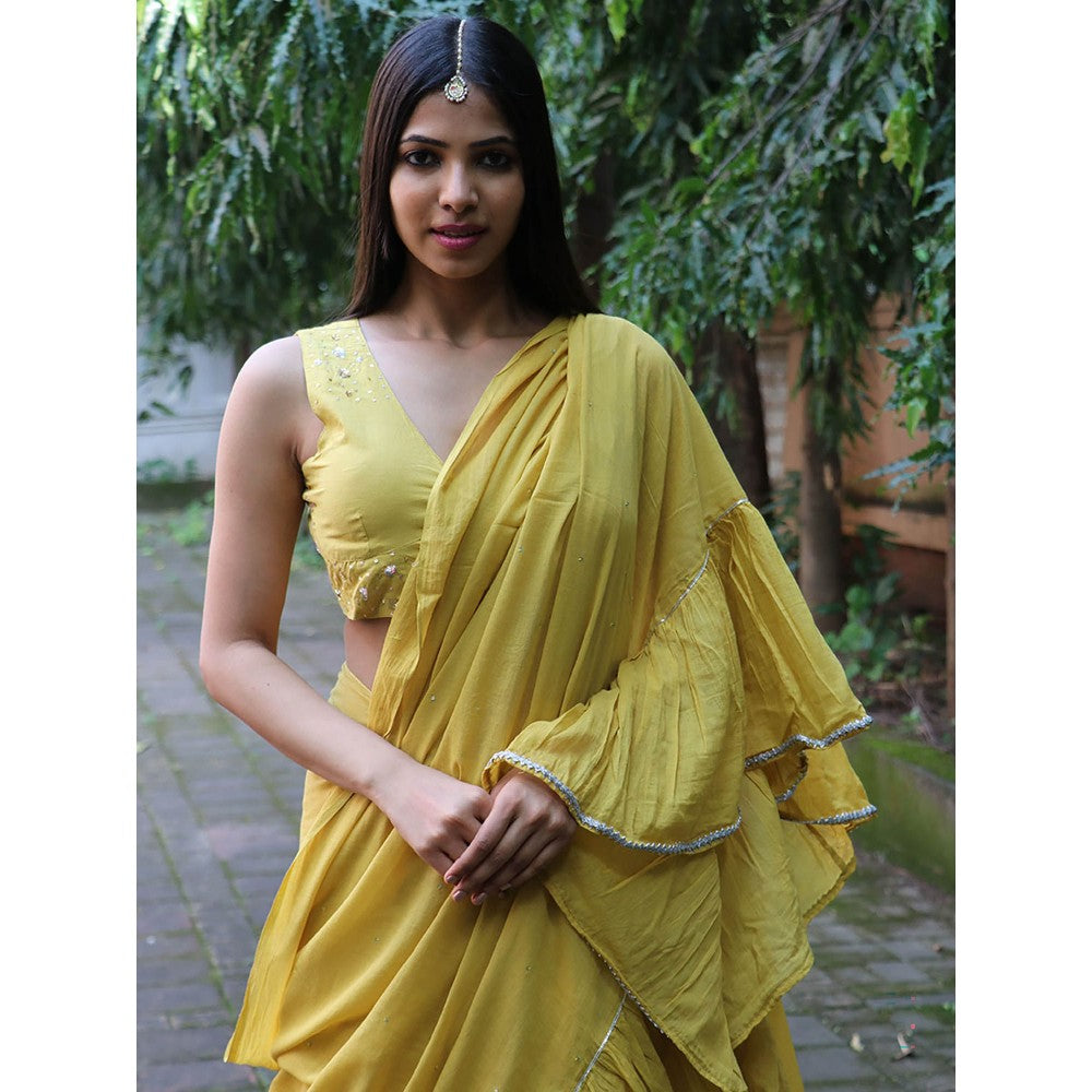 Chidiyaa Jugnu Sunflower Yellow Mulmul Cotton Saree with Stitched Blouse