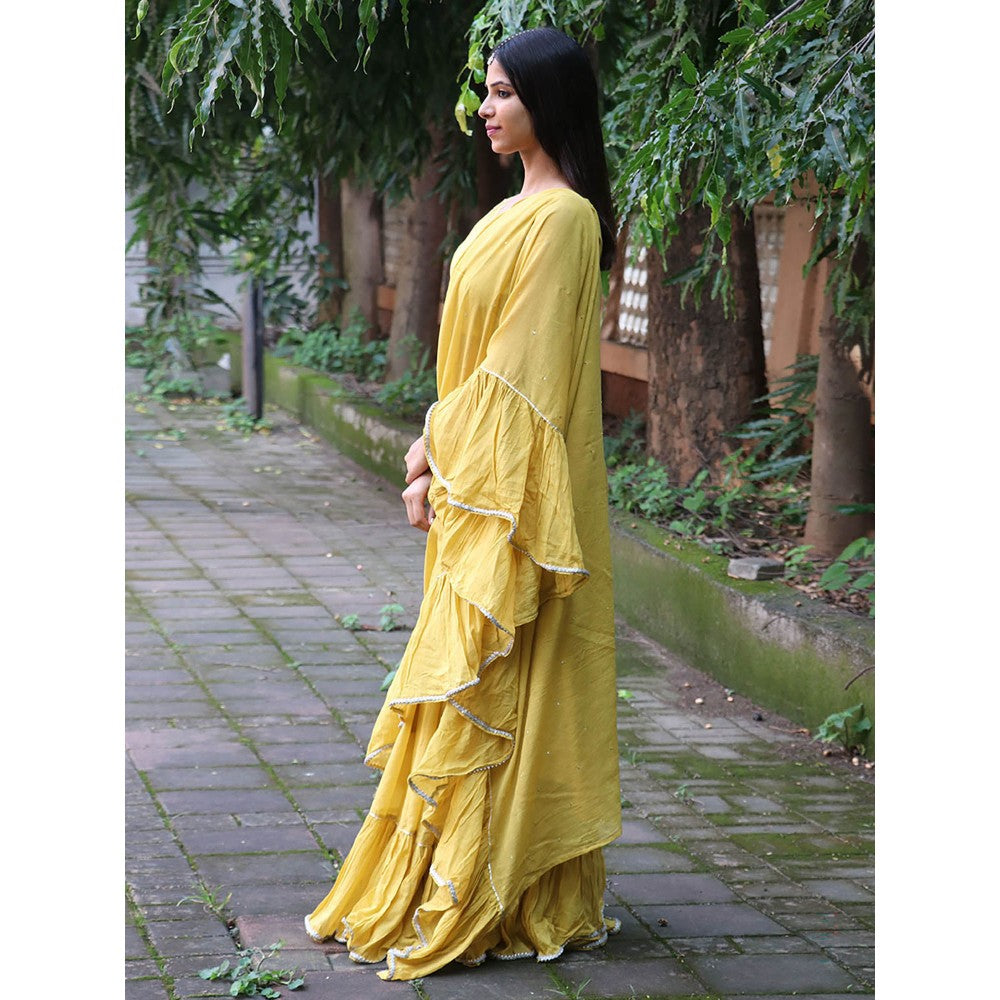 Chidiyaa Jugnu Sunflower Yellow Mulmul Cotton Saree with Stitched Blouse