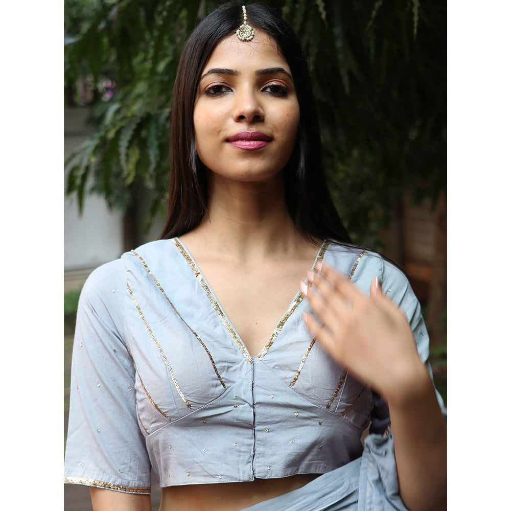 Chidiyaa Jugnu Misty Grey Mulmul Cotton Saree with Stitched Blouse