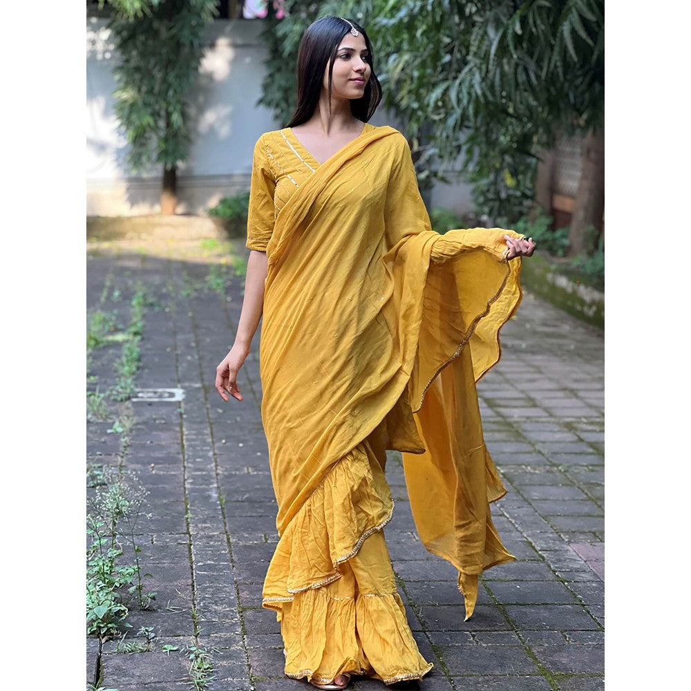 Chidiyaa Jugnu Ember Mustard Mulmul Cotton Saree with Stitched Blouse