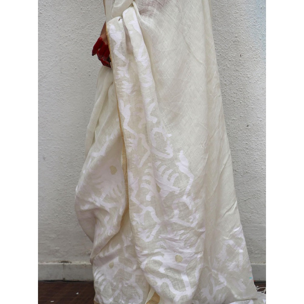 Chidiyaa Juhi Mogra Honey Dew Jamdani Handwoven Linen Saree with Unstitched Blouse