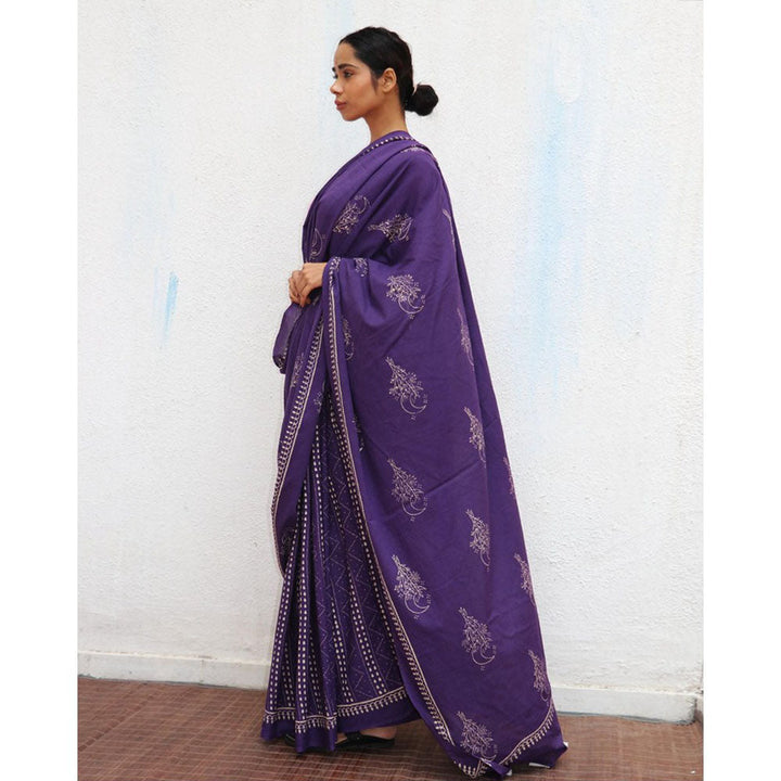 Chidiyaa Paakhi Lovers Moon Purple Hand Block Printed Cotton Saree with Unstitched Blouse