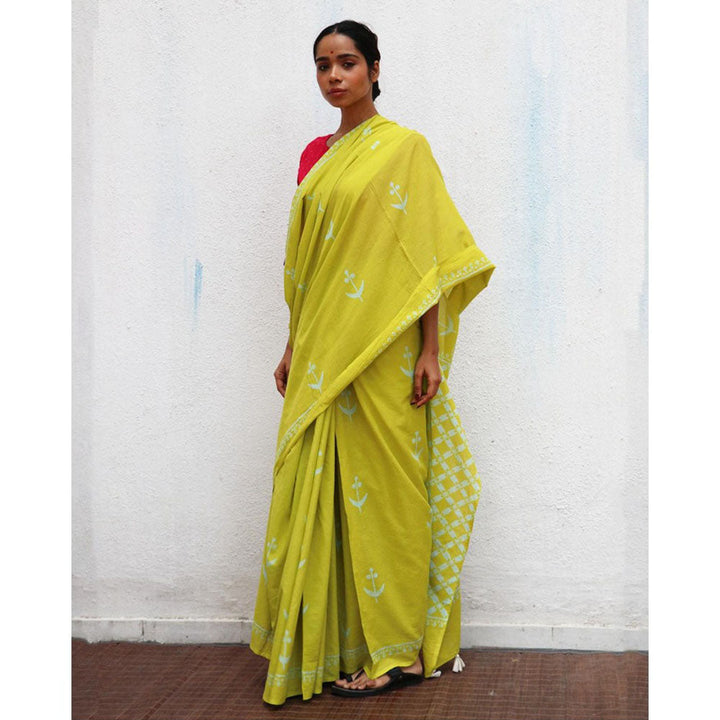 Chidiyaa Paakhi Lady Lime Green Hand Block Printed Cotton Saree with Unstitched Blouse