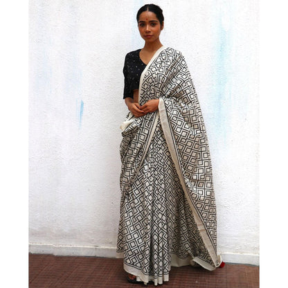 Chidiyaa Paakhi Ivory Hand Block Printed Cotton Saree with Unstitched Blouse