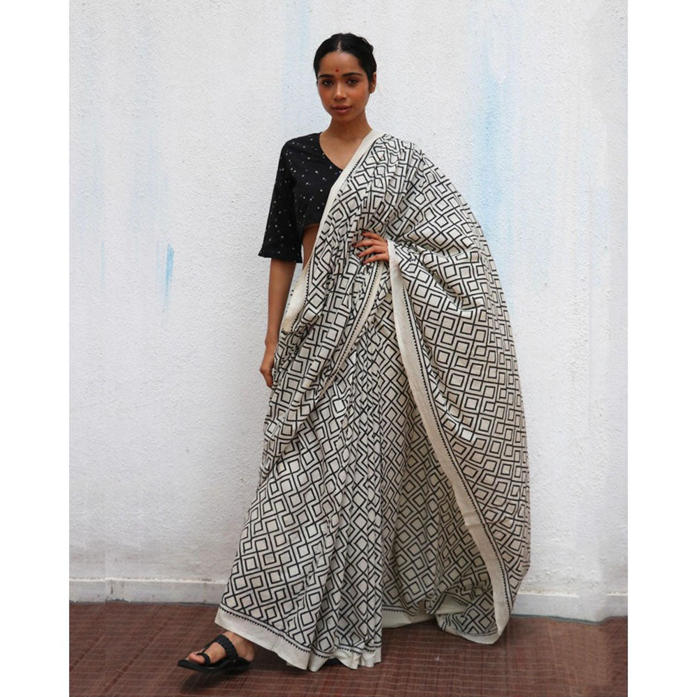 Chidiyaa Paakhi Ivory Hand Block Printed Cotton Saree with Unstitched Blouse