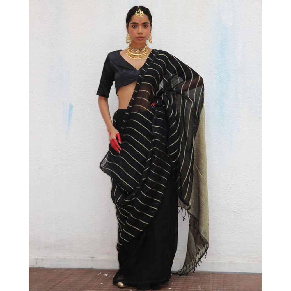 Chidiyaa Chandni Raatein Binodini Handwoven Linen Zari Saree with Unstitched Blouse