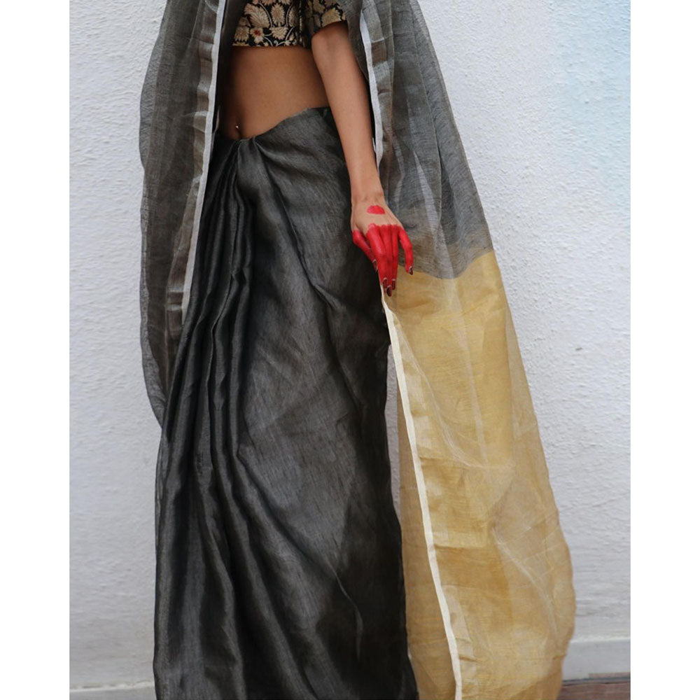 Chidiyaa Chandni Raatein Charulata Handwoven Linen Zari Saree with Unstitched Blouse