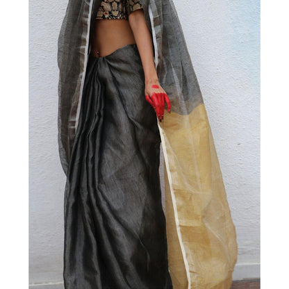 Chidiyaa Chandni Raatein Charulata Handwoven Linen Zari Saree with Unstitched Blouse