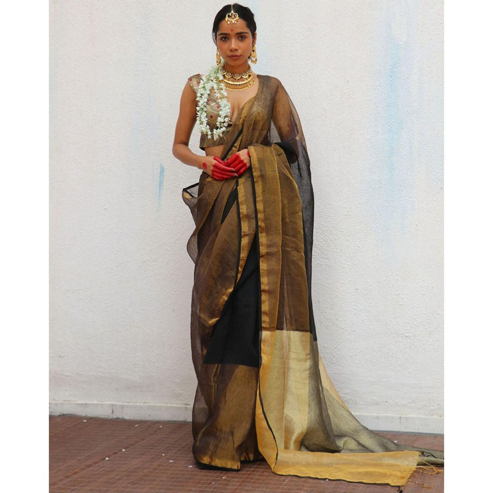 Chidiyaa Chandni Raatein Urvashi Handwoven Linen Zari Saree with Unstitched Blouse