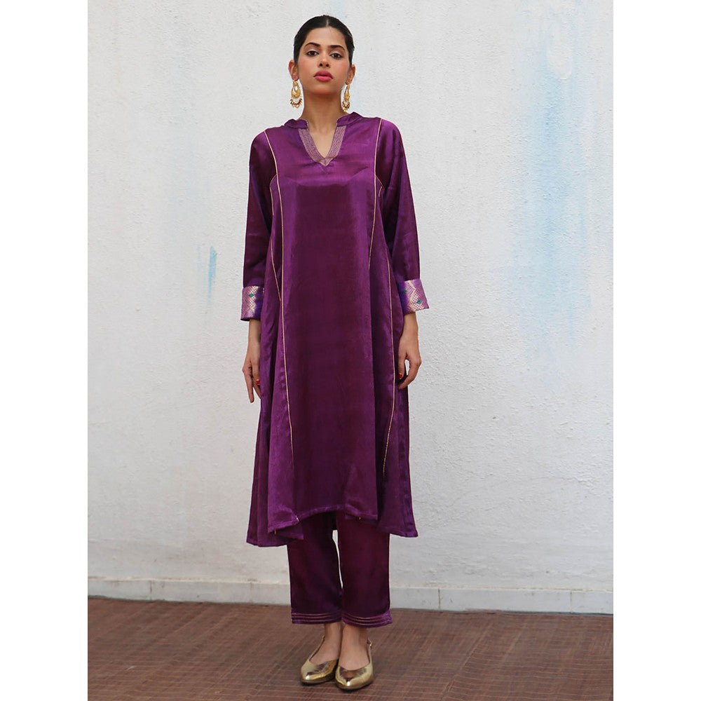 Chidiyaa Sufiyana Dilkashi Mashru Silk Kurta & Pant (Set of 2)