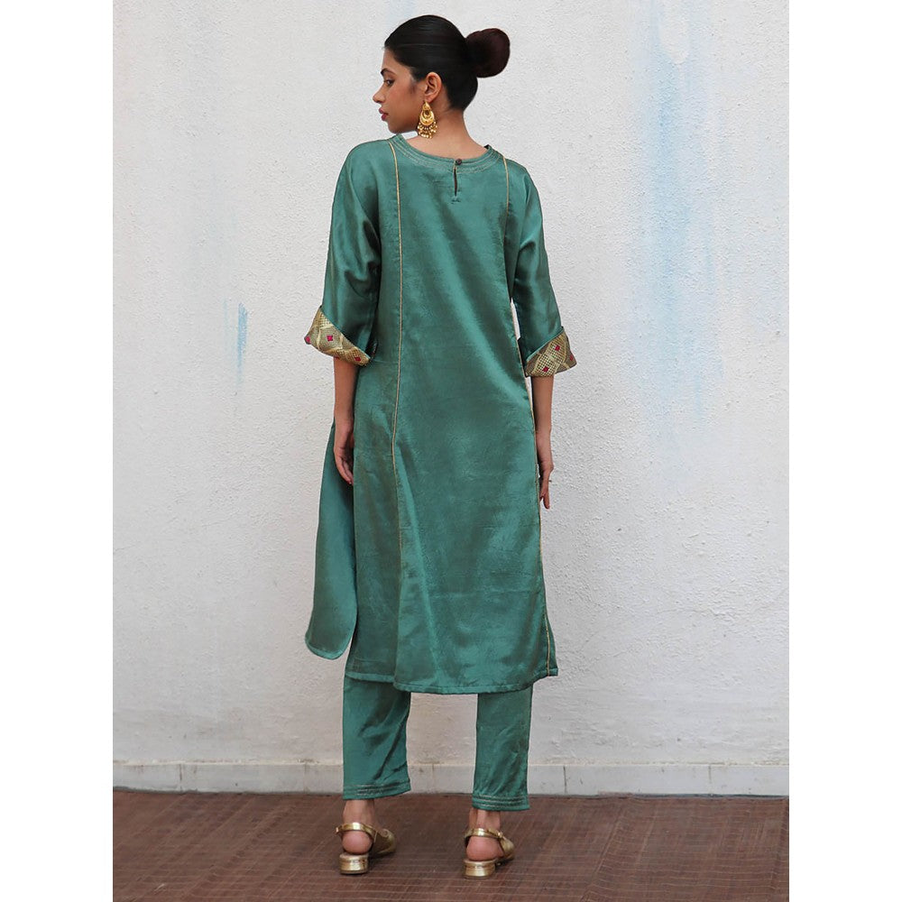 Chidiyaa Sufiyana Junoon Mashru Silk Kurta & Pant (Set of 2)