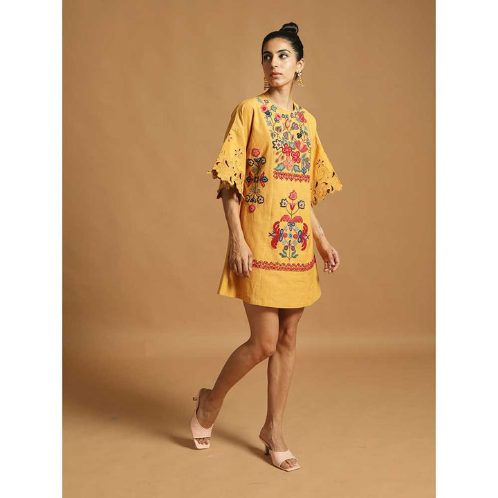 CHANDRIMA Yellow Kala Cotton Dress Kurta
