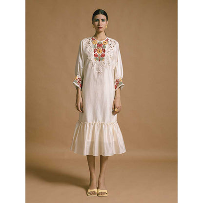 CHANDRIMA Ivory Chanderi Gathered Kimono Dress