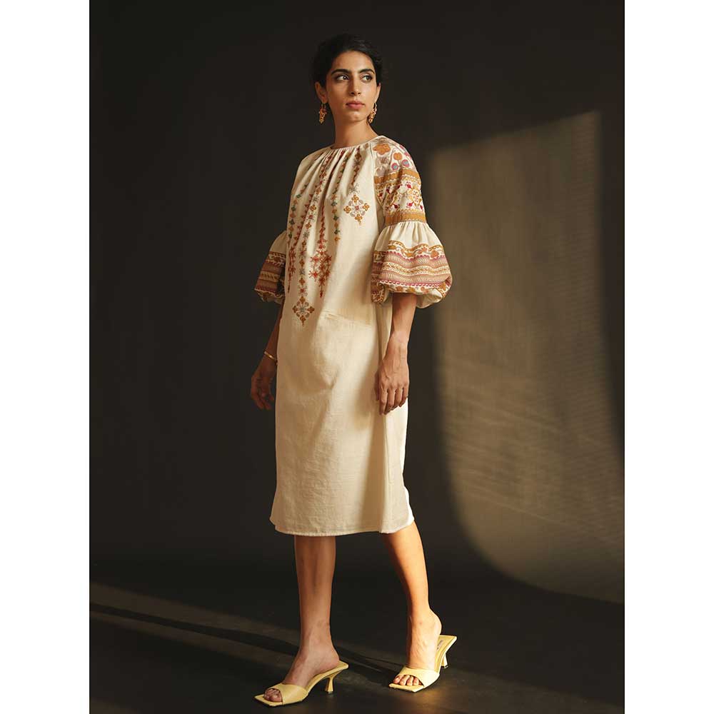 CHANDRIMA Ivory Kala Cotton Embroidered Dress With Balloon Sleeve