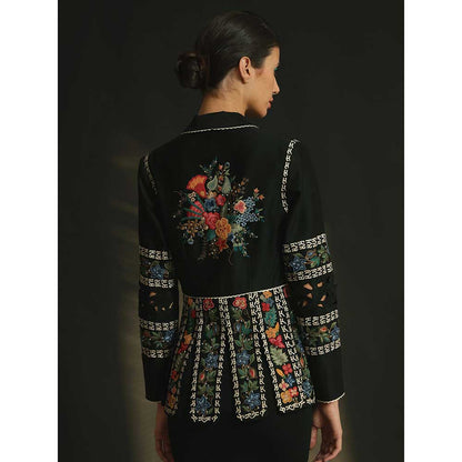 CHANDRIMA Black Chanderi Panelled Short Jacket