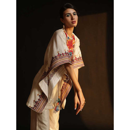 CHANDRIMA Ivory Chanderi Kaftan