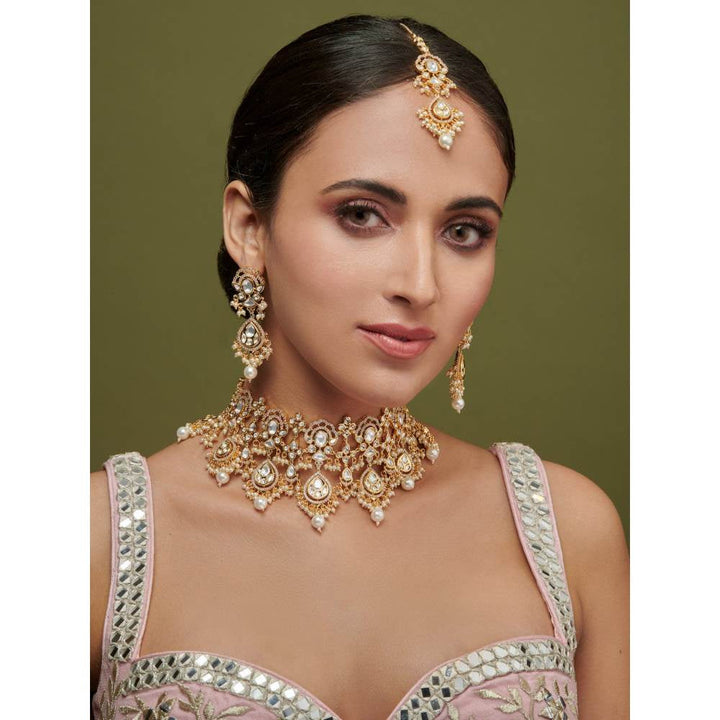 Curio Cottage Kundan and Pearls Carved Bridal Choker (Set Of 3)