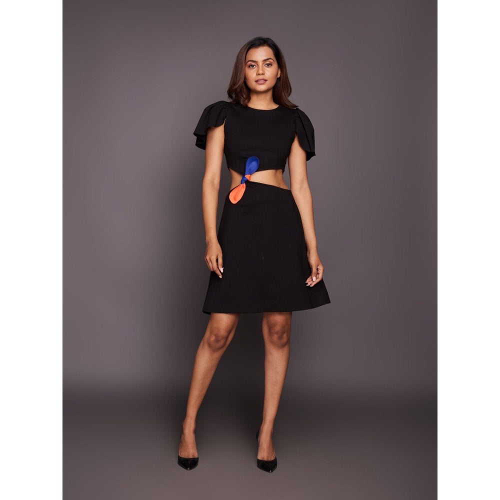 Deepika Arora Black Solid Dress with Tie-Up (Set of 2)
