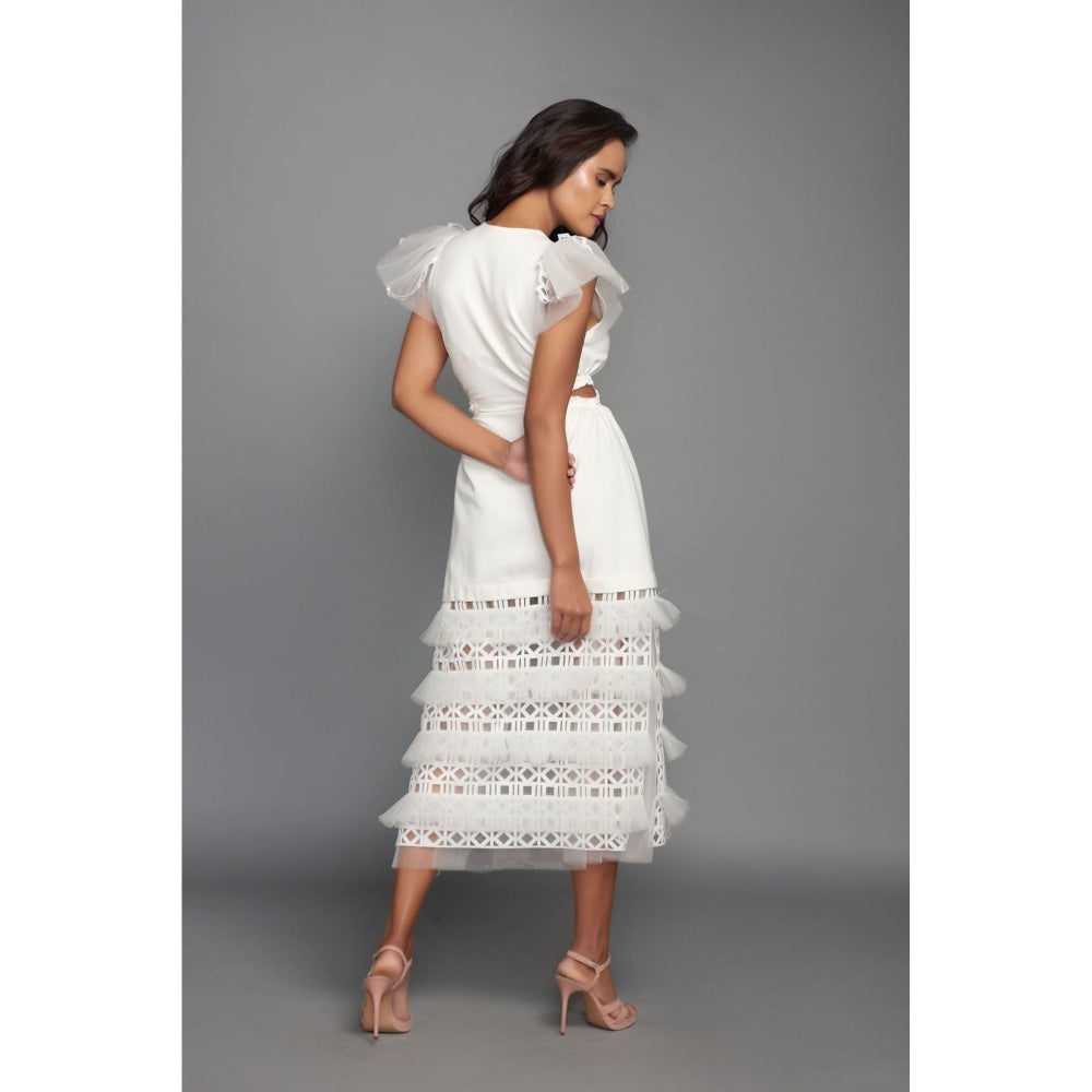 Deepika Arora Midi Layered Dress with A Cut Out At The Waist - White