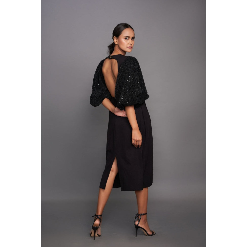 Deepika Arora V Neck Midi Dress - Black