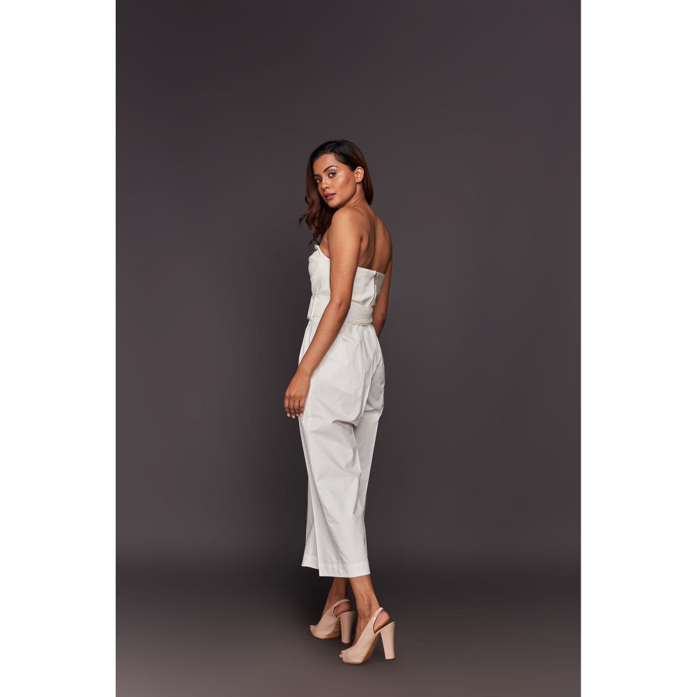 Deepika Arora White Corset Top with Co-Ord Pant (Set of 3)