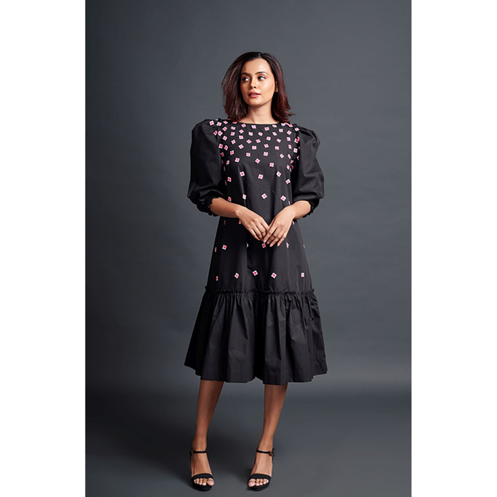 Deepika Arora Black Long Gathered Hem Midi Dress