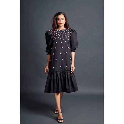 Deepika Arora Black Long Gathered Hem Midi Dress