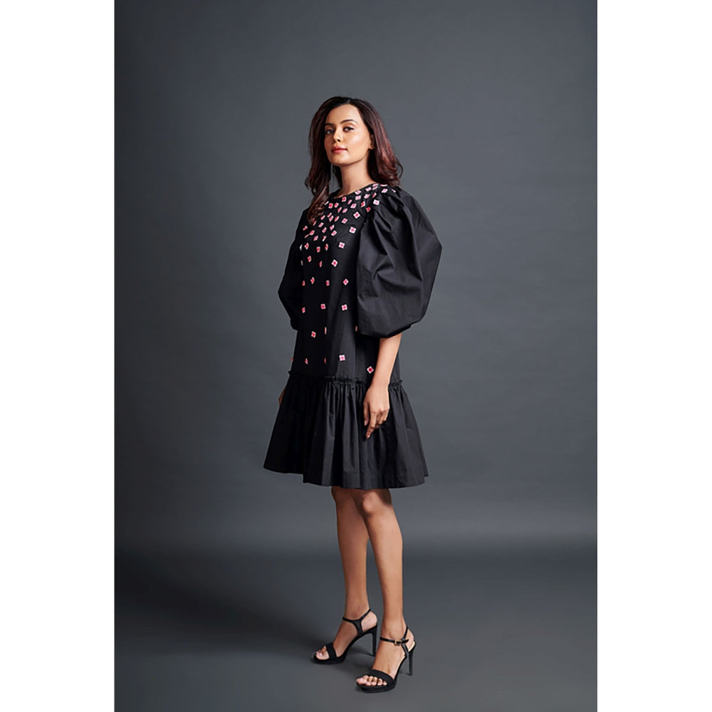 Deepika Arora Black Short Backless Gathered Hem Mini Dress