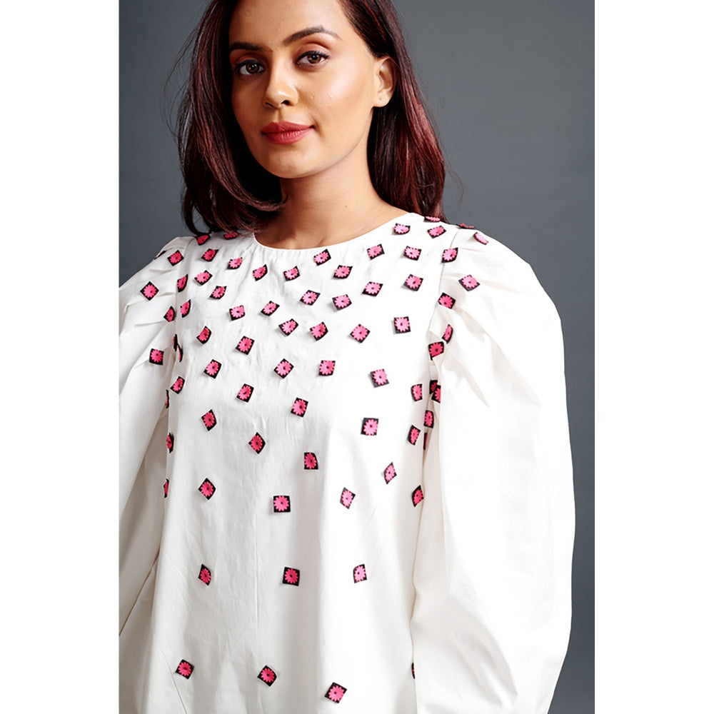 Deepika Arora White Short Backless Gathered Hem Mini Dress