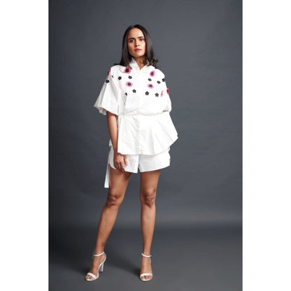 Deepika Arora Embroidered Shirt & Shorts Co-Ord Set White (Set of 2)