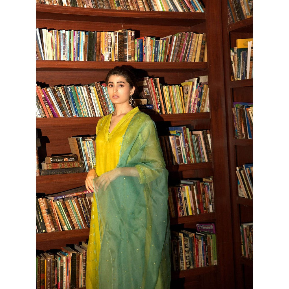 DEEPTHEE Neon Green Side Panelled A-Line Kurta with Pant & Dupatta (Set of 3)