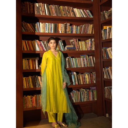 DEEPTHEE Neon Green Side Panelled A-Line Kurta with Pant & Dupatta (Set of 3)